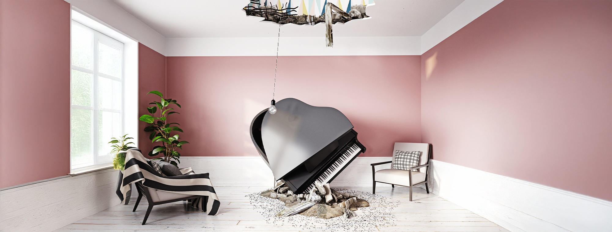 Piano a cair na sala, vindo do andar de cima